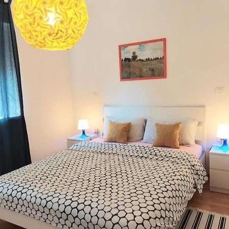 Apartman Mara Premantura Exterior foto