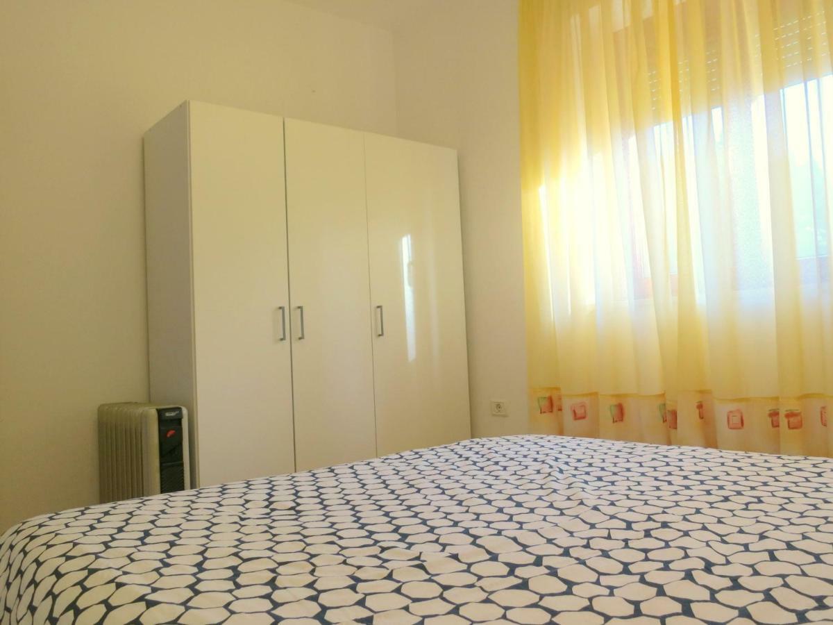 Apartman Mara Premantura Exterior foto